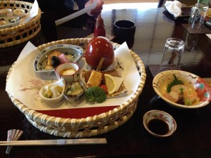 Again with the food presentation.  Why would you even want to eat something so nice looking? 