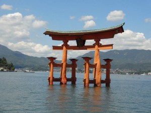 The "floating" torii gate of Miyajima. 